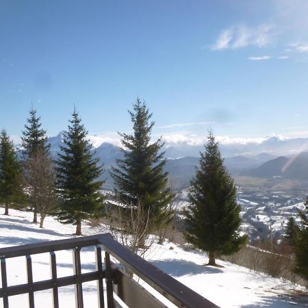 Studio Entier Au Calme Avec Vue Panoramique Exceptionelle A 1500M Lägenhet Comboursiere Exteriör bild