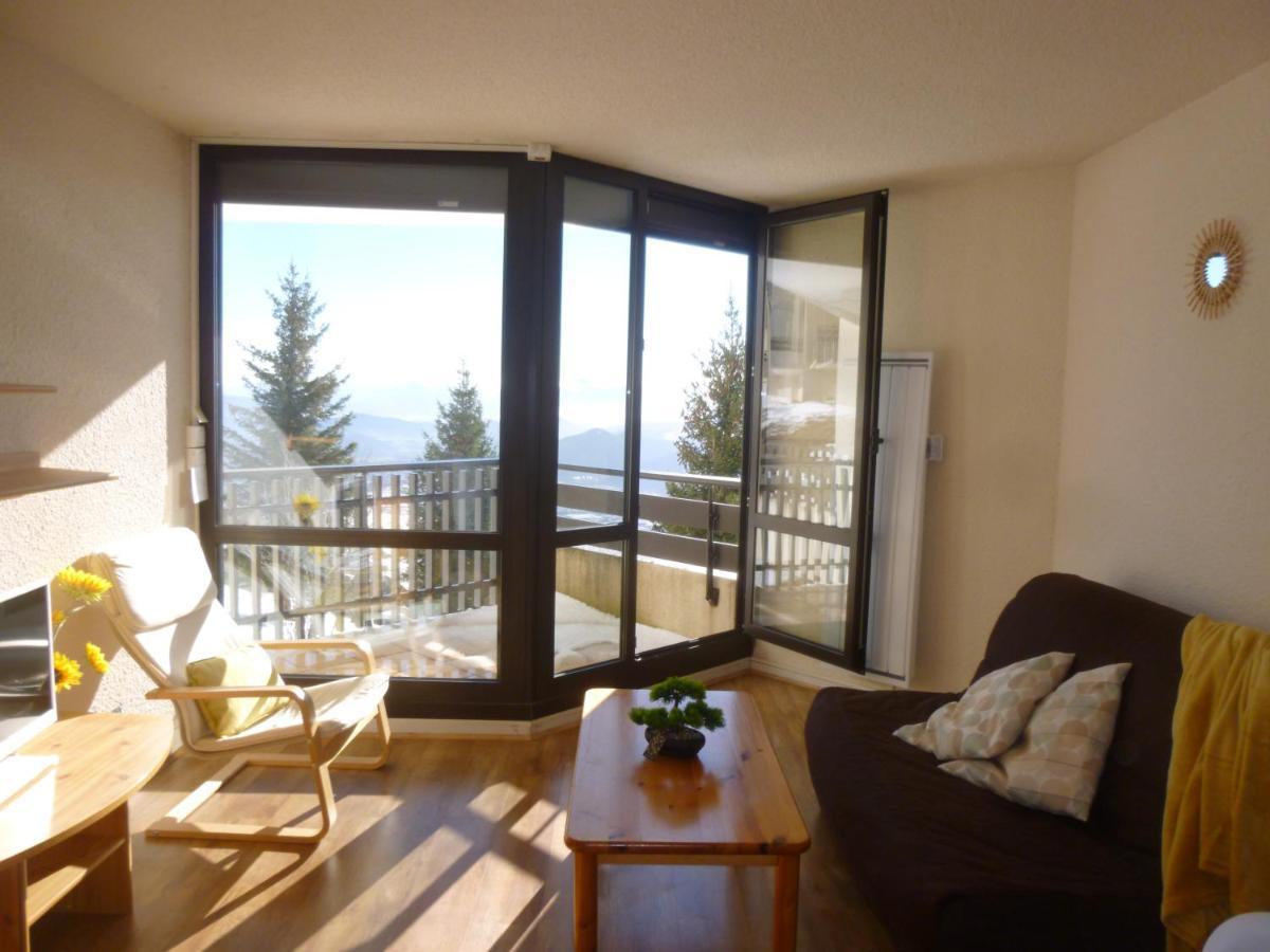Studio Entier Au Calme Avec Vue Panoramique Exceptionelle A 1500M Lägenhet Comboursiere Exteriör bild